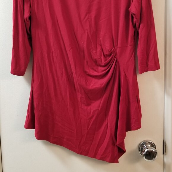 Jules & Leopold boat neck 3/4 sleeve side shirring top - Picture 2 of 10